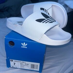 White Adidas Adilette Lite 3